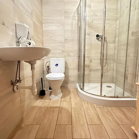 게스트하우스 Cicha Woda