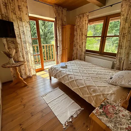 Cicha Woda 피에르지체