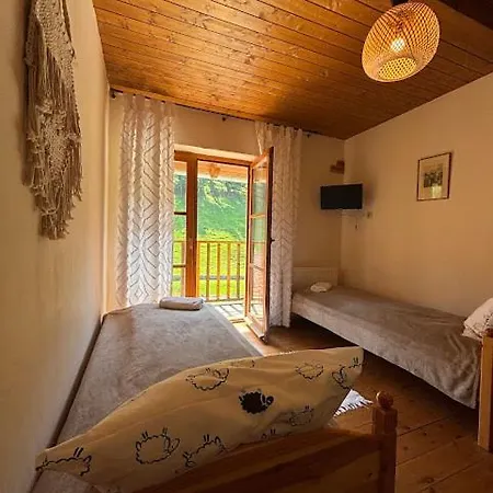 Cicha Woda 피에르지체