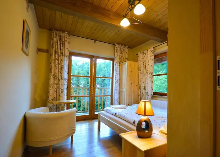 Cicha Woda 3* Пешице